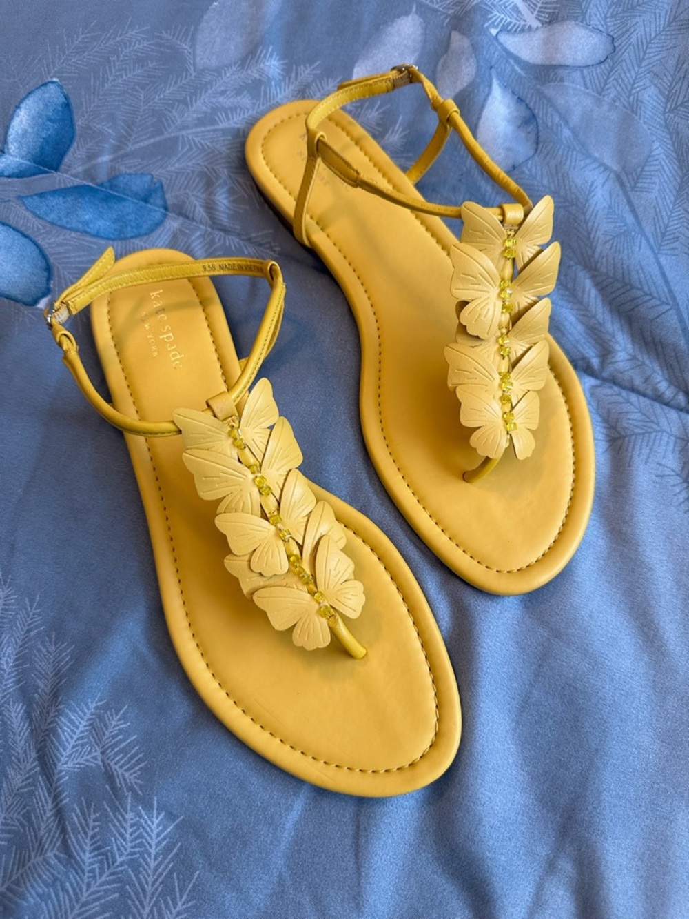 NWOT kate spade the Primrose Yellow Butterfly T-Strap Sandals Sz 9.5